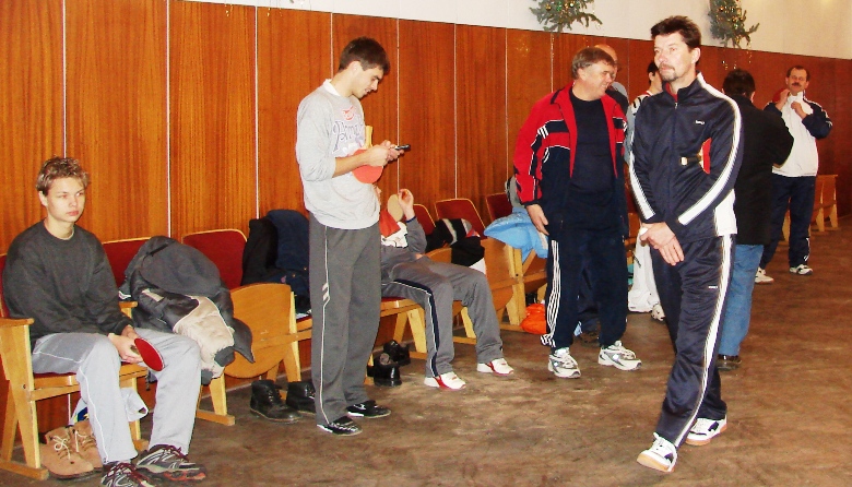 Fotogaléria *ROK 2007: Stolnotenisový turnaj O žemberovskú makovicu, 29.12.2007 (20) *ROK 2007: Stolnotenisový turnaj O žemberovskú makovicu, 29.12.2007