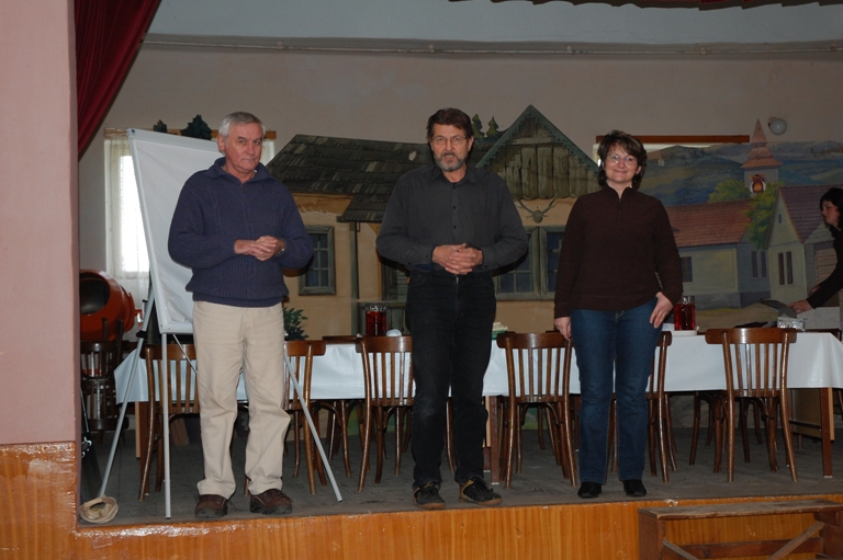 Fotogaléria *ROK 2009: Stolnotenisový turnaj O žemberovskú makovicu, 27.12.2009 (17) *ROK 2009: Stolnotenisový turnaj O žemberovskú makovicu, 27.12.2009
