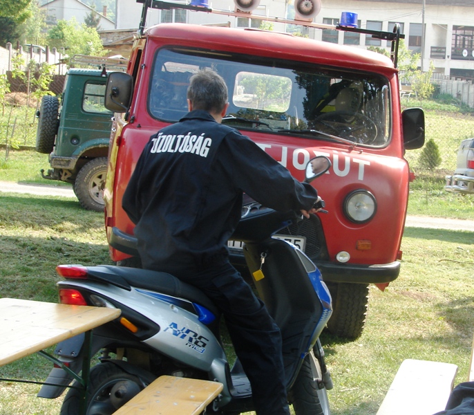 Fotogaléria *ROK 2009: Súťaž vo varení guľášu, stretnutie hasičov, priateľský futbalový zápas, 01.05.2009, SANTOV (63) *ROK 2009: Súťaž vo varení guľášu, stretnutie hasičov, priateľský futbalový zápas, 01.05.2009, SANTOV